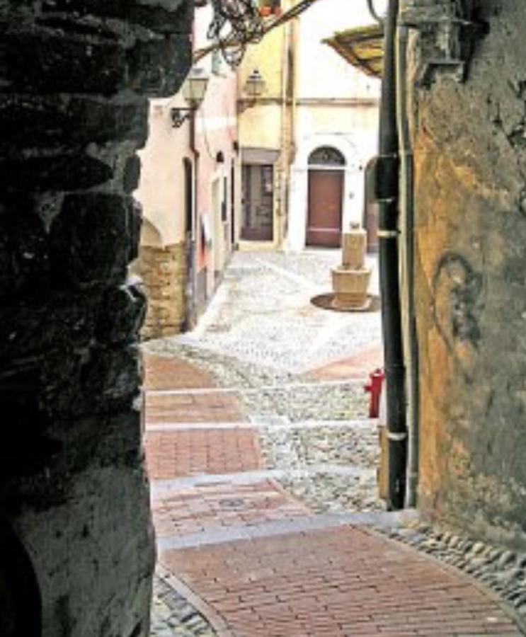 Pigna Tommy House